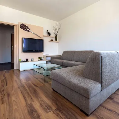 Apartsee U Jeziska Apartman